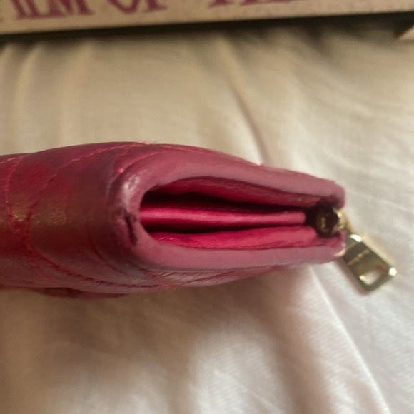 Miu Miu Long Pink leather wallet with bow lambskin - Picture 6 of 12